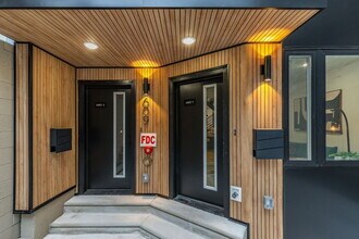 609 S Orianna St in Philadelphia, PA - Building Photo - Building Photo