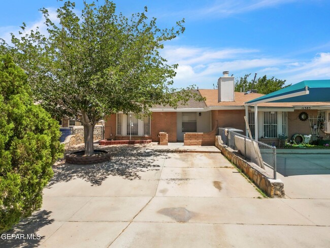 property at 11383 Lake Erie Dr