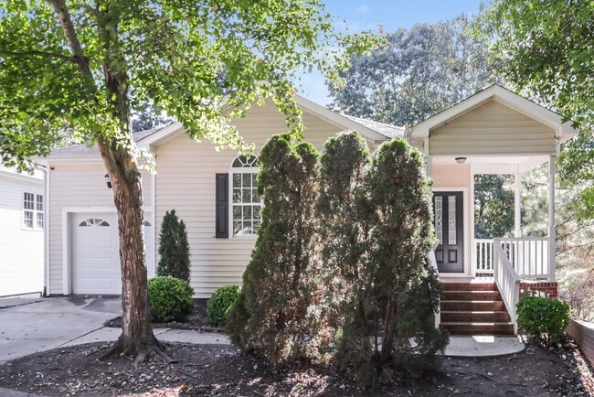 property at 1036 N Main St