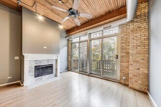 2333 W St Paul Ave in Chicago, IL - Building Photo - Building Photo