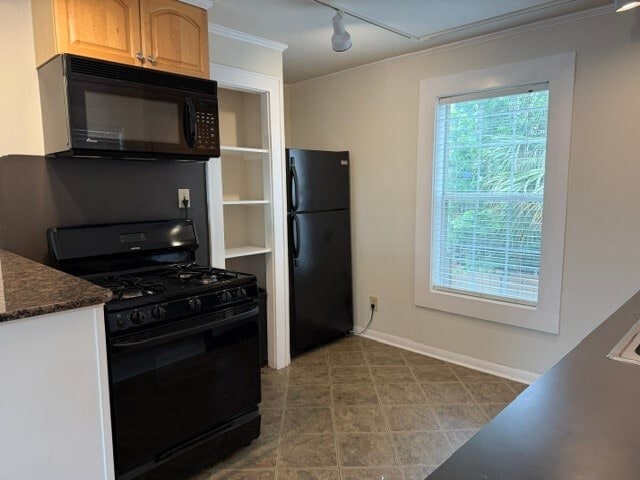 property at 1844 Missouri St