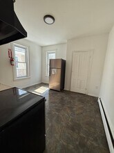 295 Spring St in Trenton, NJ - Building Photo - Building Photo