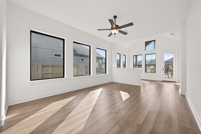 property at 16915 Chapel Knox Dr