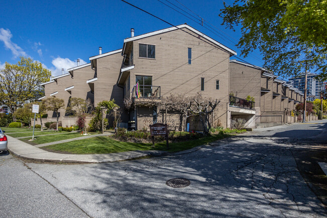 the Timbers in North Vancouver, BC - Building Photo - Building Photo