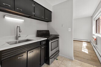 6029 N Winthrop Ave in Chicago, IL - Building Photo - Building Photo