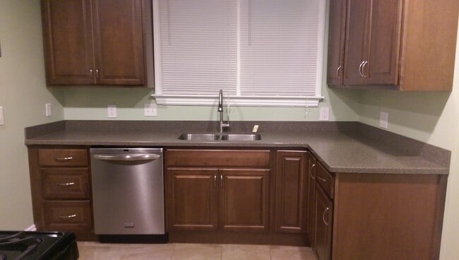 2306 Moerlein Ave in Cincinnati, OH - Building Photo - Building Photo