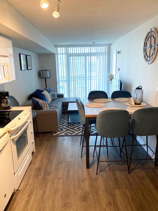 property at 530 Front St W