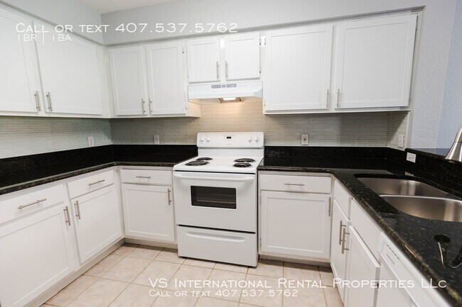 13929 Fairway Island Dr-Unit -Unit 812 in Orlando, FL - Building Photo - Building Photo