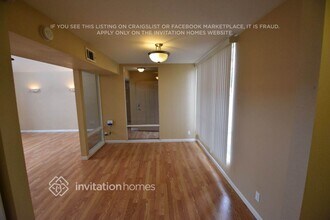 9602 N 35th Dr in Phoenix, AZ - Foto de edificio - Building Photo