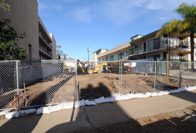 11715 Goshen Ave in Los Angeles, CA - Building Photo - Building Photo