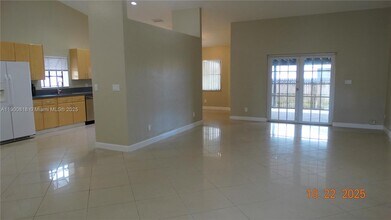 219 SE 8th St in Dania Beach, FL - Building Photo - Building Photo