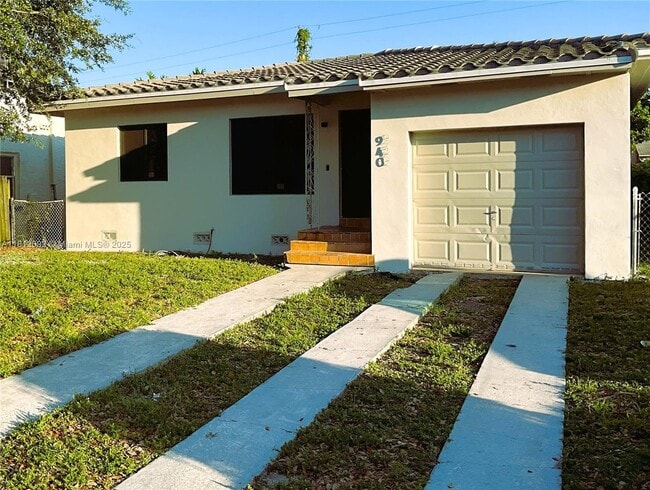 property at 940 NW 47th St