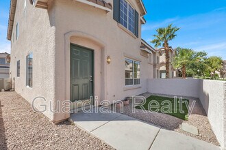 76 Belle Maison Ave in Las Vegas, NV - Building Photo - Building Photo