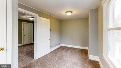 112 Garden St in Mount Holly, NJ - Building Photo - Building Photo
