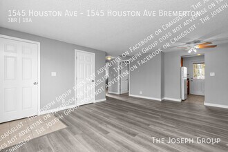 1545 Houston Ave in Bremerton, WA - Building Photo - Building Photo