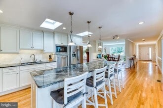 5151 Piedmont Pl in Annandale, VA - Building Photo - Building Photo