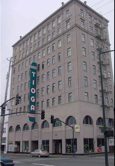 Tioga Building in Coos Bay, OR - Building Photo