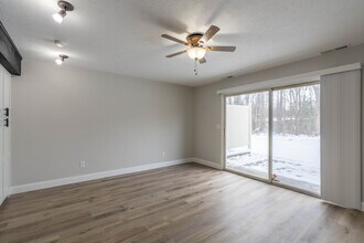 TERRA - Hiram in Hiram, OH - Building Photo - Interior Photo