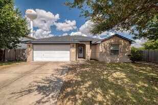 1204 Delia Chappa Ln in Hutto, TX - Building Photo