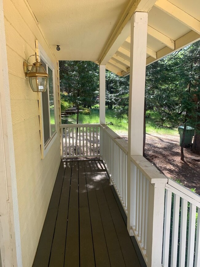 property at 14366 Bethany Cir