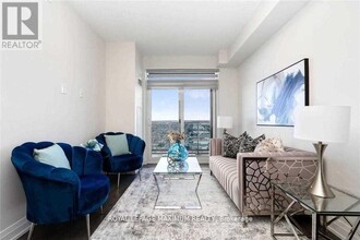 2209-3700 HIGHWAY 7 in Vaughan, ON - Building Photo - Building Photo
