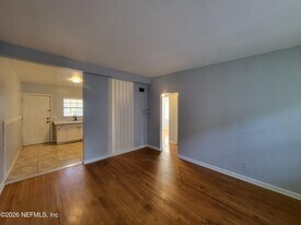 2648 Dellwood Ave in Jacksonville, FL - Building Photo