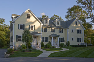 The Residences at Piety Corner in Waltham, MA - Foto de edificio - Building Photo