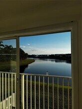 154 Riviera Cir in Weston, FL - Building Photo - Building Photo