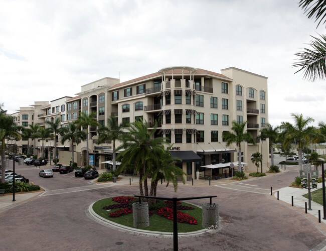 9123 Tamiami Trl in Naples, FL - Building Photo - Building Photo