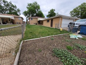 2230 Marshall St in Edgewater, CO - Building Photo - Building Photo