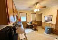 72 Roseclair St photo'