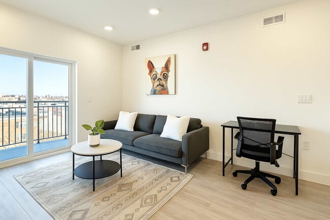 2400 E Huntingdon St in Philadelphia, PA - Building Photo - Building Photo