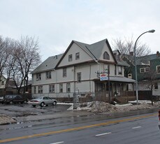 751 Dewey Ave in Rochester, NY - Building Photo