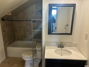 2623 W Rohmann Ave in West Peoria, IL - Building Photo - Building Photo