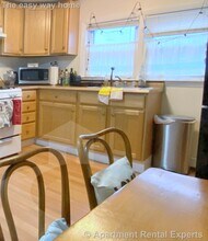 400 Franklin St, Unit #5 in Cambridge, MA - Building Photo - Building Photo