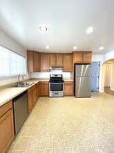 4716 Portola Dr in Fremont, CA - Building Photo - Building Photo