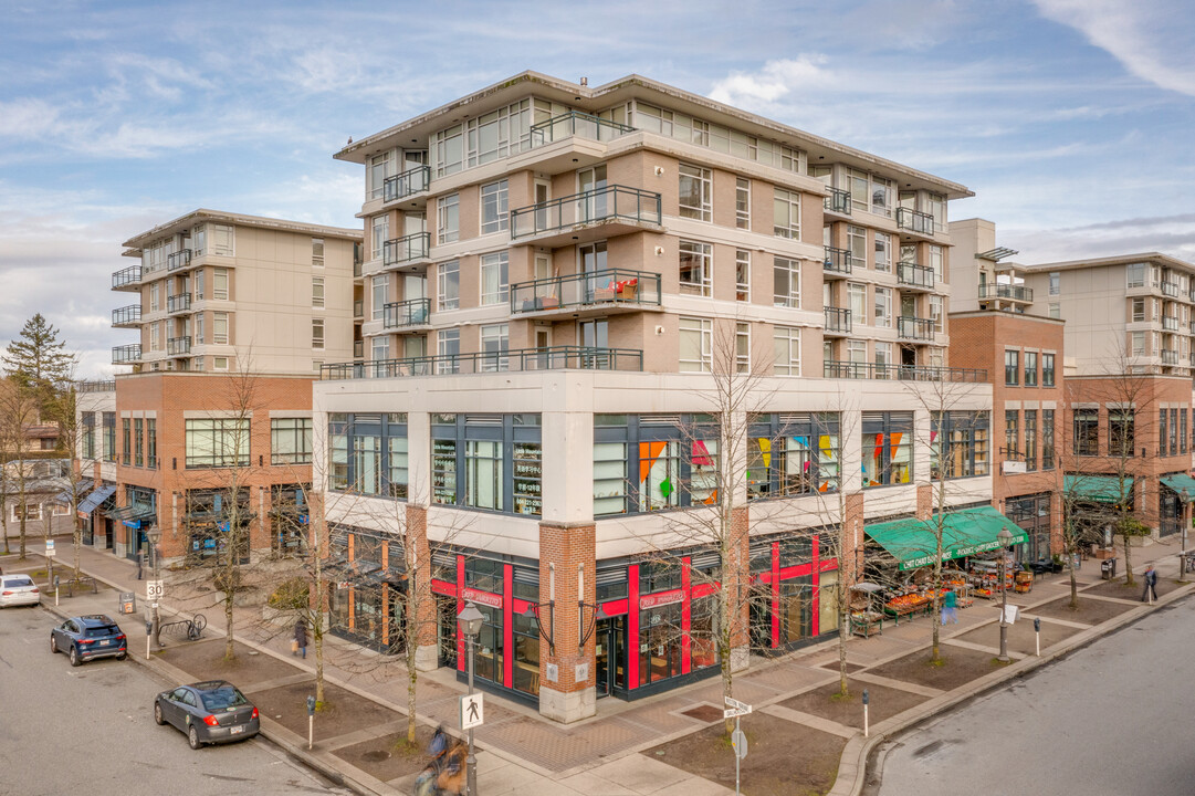 University Market Place in Vancouver, BC - Building Photo