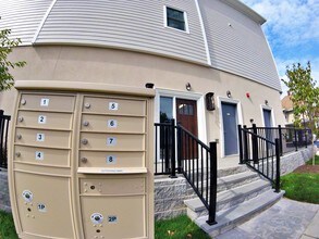 62 Main St, Unit 5 in Bloomingdale, NJ - Building Photo - Building Photo