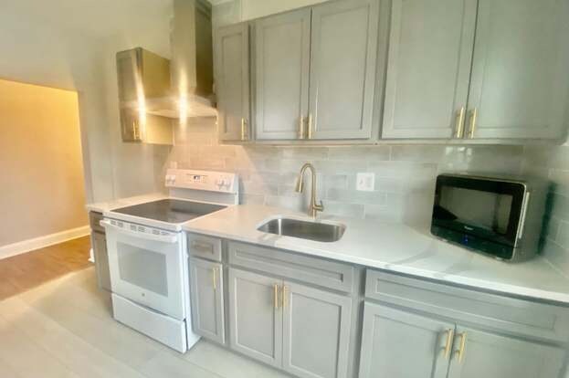 518 Chestnut Hill Ave-Unit -2 in Baltimore, MD - Foto de edificio - Building Photo