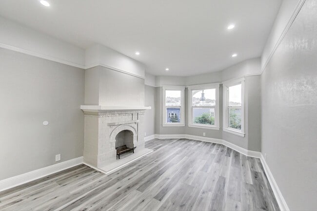 5134 3rd St, Unit A in San Francisco, CA - Foto de edificio - Building Photo