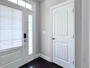 156 Wildfell Trl in Cary, NC - Foto de edificio - Building Photo