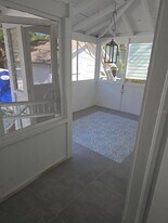 691 10th Ave S in St. Petersburg, FL - Building Photo