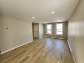 157 Adelaide St in Saint John, NB - Building Photo - Building Photo