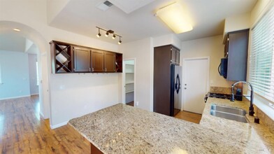 2060 Pascal St in Santa Rosa, CA - Building Photo - Building Photo