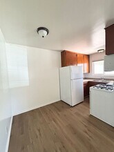 134 S C St in Lompoc, CA - Building Photo - Building Photo