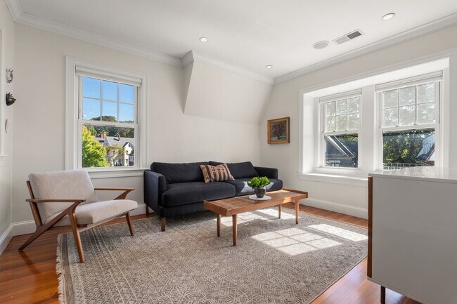 22 S Walter St, Unit 3 in Boston, MA - Building Photo - Building Photo