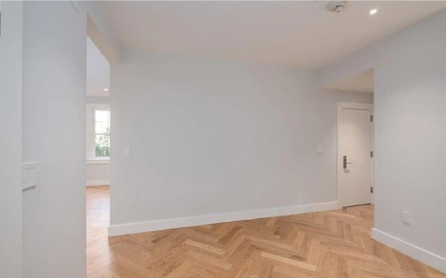 property at 3 Forest St