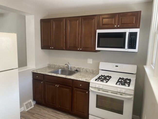 property at 3241 Edgemont St