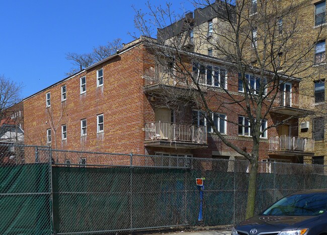 1816-1830 Ocean Pky in Brooklyn, NY - Building Photo - Building Photo