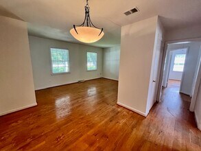 1519 Harbor View Rd in Charleston, SC - Building Photo - Building Photo